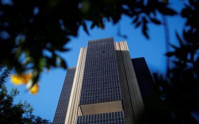 BC faz alerta sobre aumento de gastos públicos
