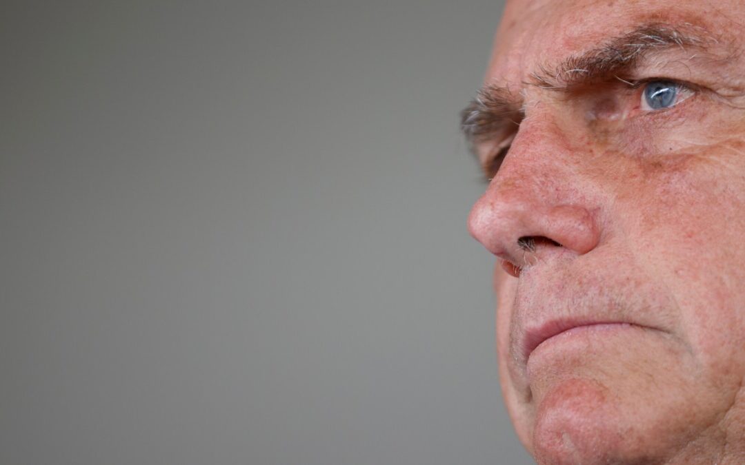 Bolsonaro recebe ministros do STF nesta terça-feira
