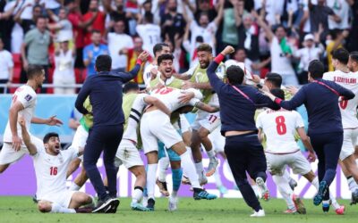 Irã vence país de Gales com gols nos acréscimos
