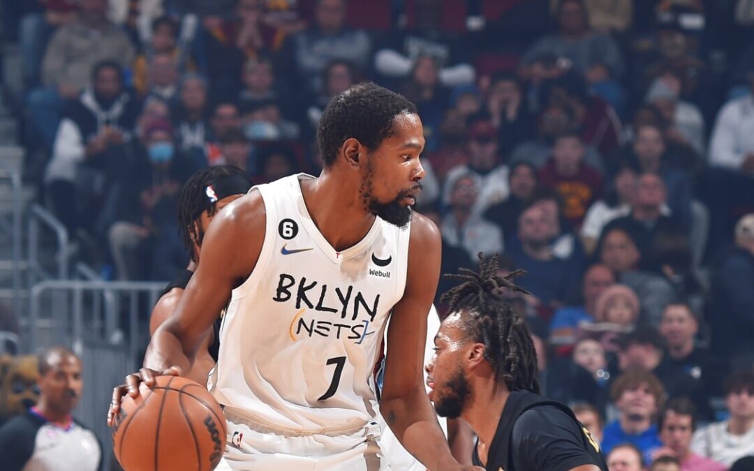 Nets derrota Cavaliers em noite histórica de Durant
