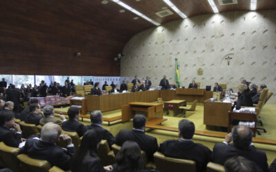 Congresso aumenta salário de ministros do STF