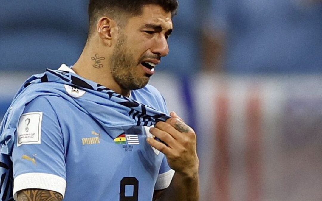 Uruguai conquista vitória amarga sobre Gana
