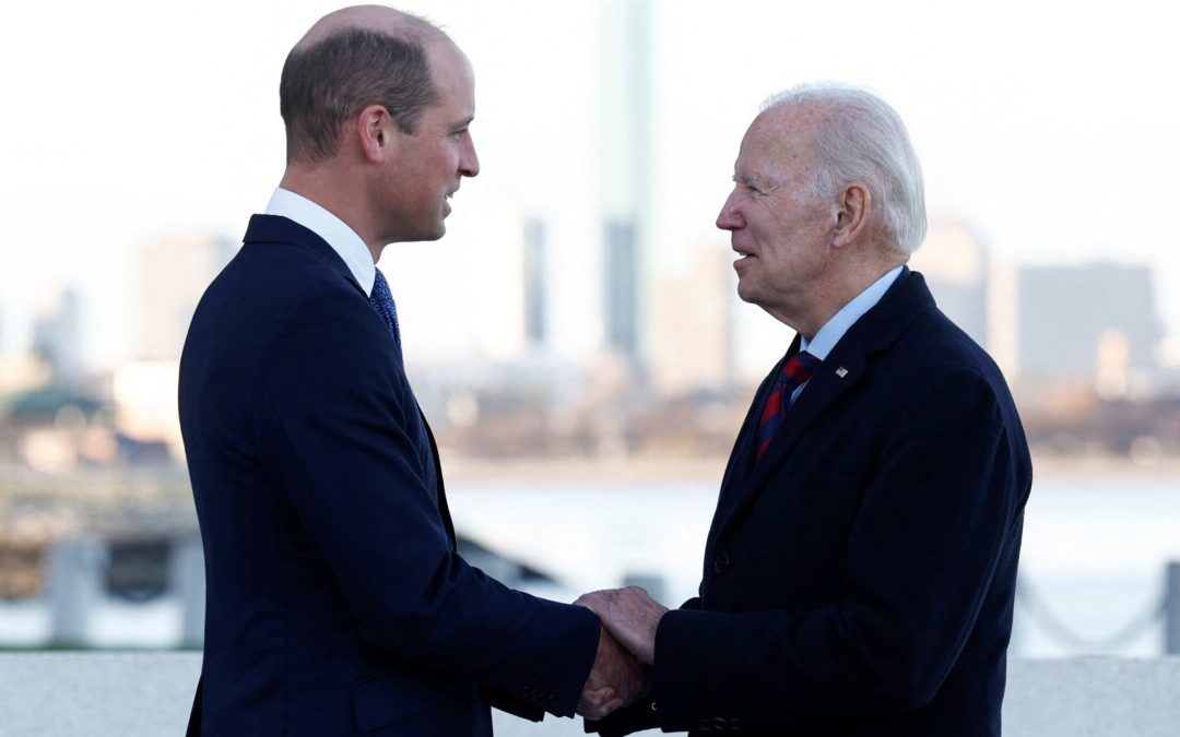 Príncipe William se encontra com Biden em Boston