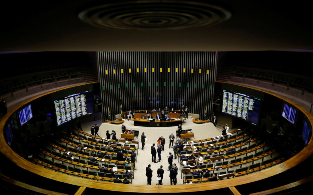 Vigência da PEC Fura-Teto é reduzida para um ano