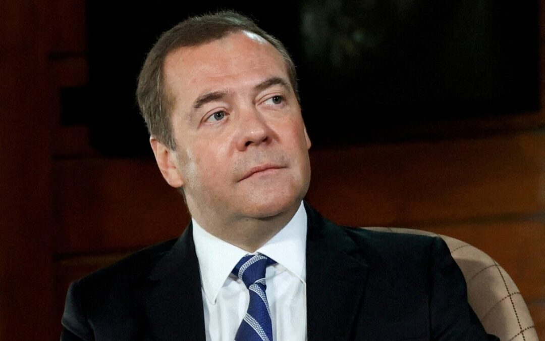 Medvedev cogita catástrofe nuclear global