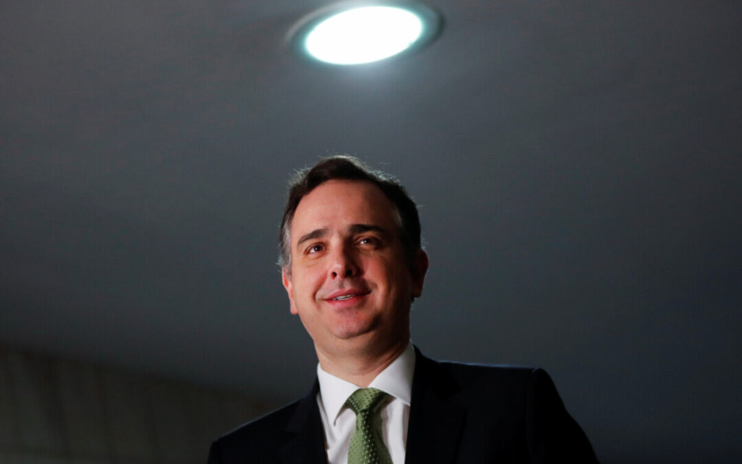 Manobra de ministros e STF reelegem Pacheco no Senado