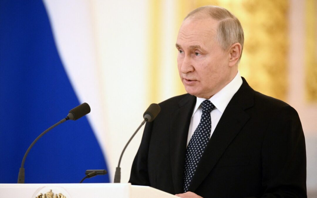 Putin constrange embaixadores dos EUA e da UE