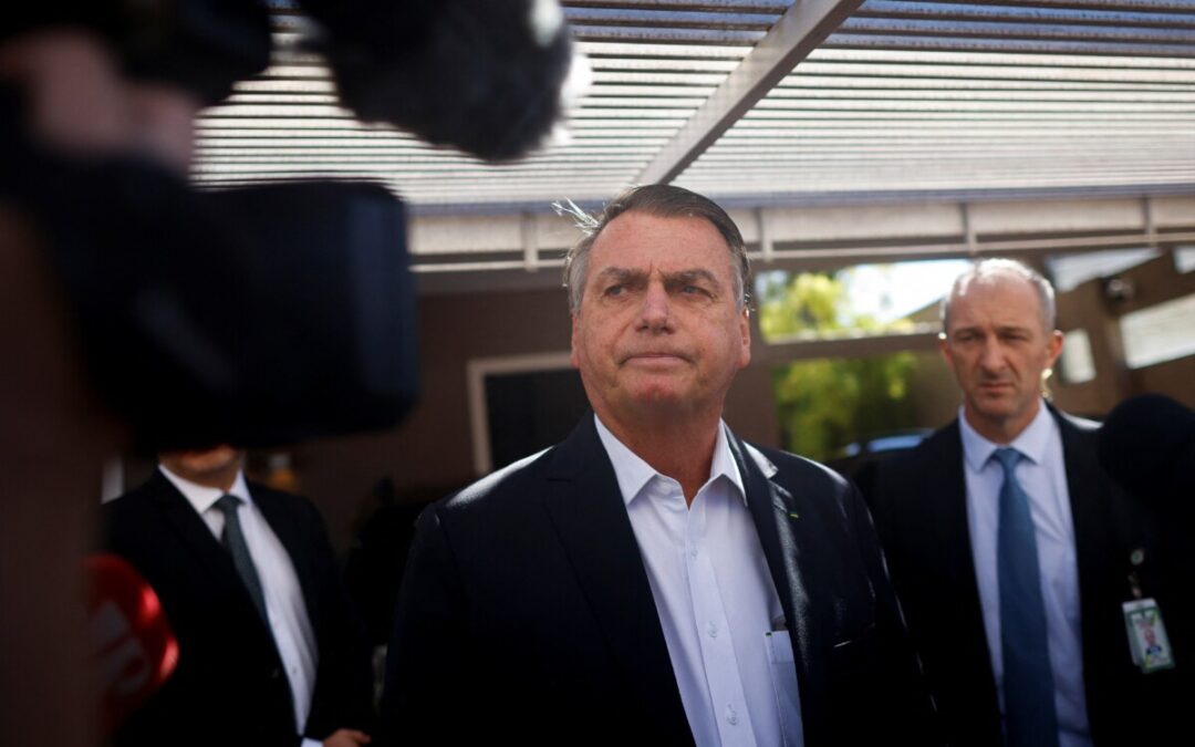 Bolsonaro: “Não tomei a vacina e ponto final”