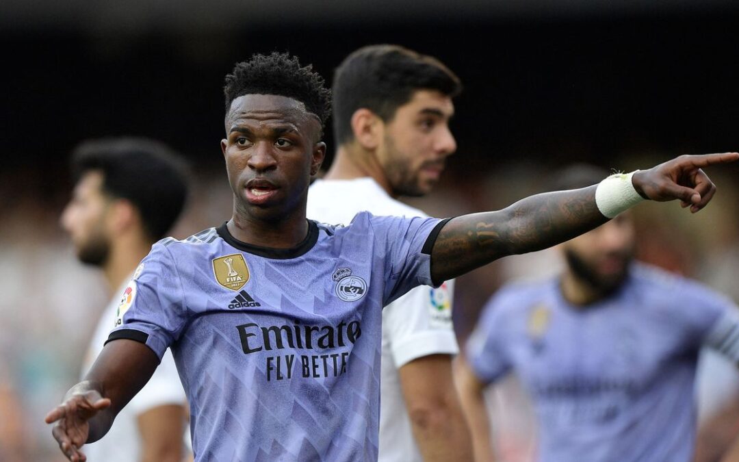 Patrocinadores da LaLiga manifestam apoio a Vinícius Júnior