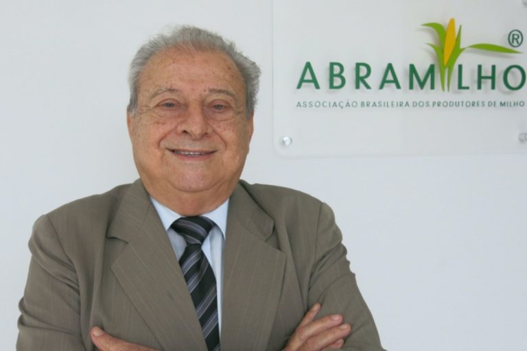 Agro brasileiro fica órfão de Alysson Paolinelli